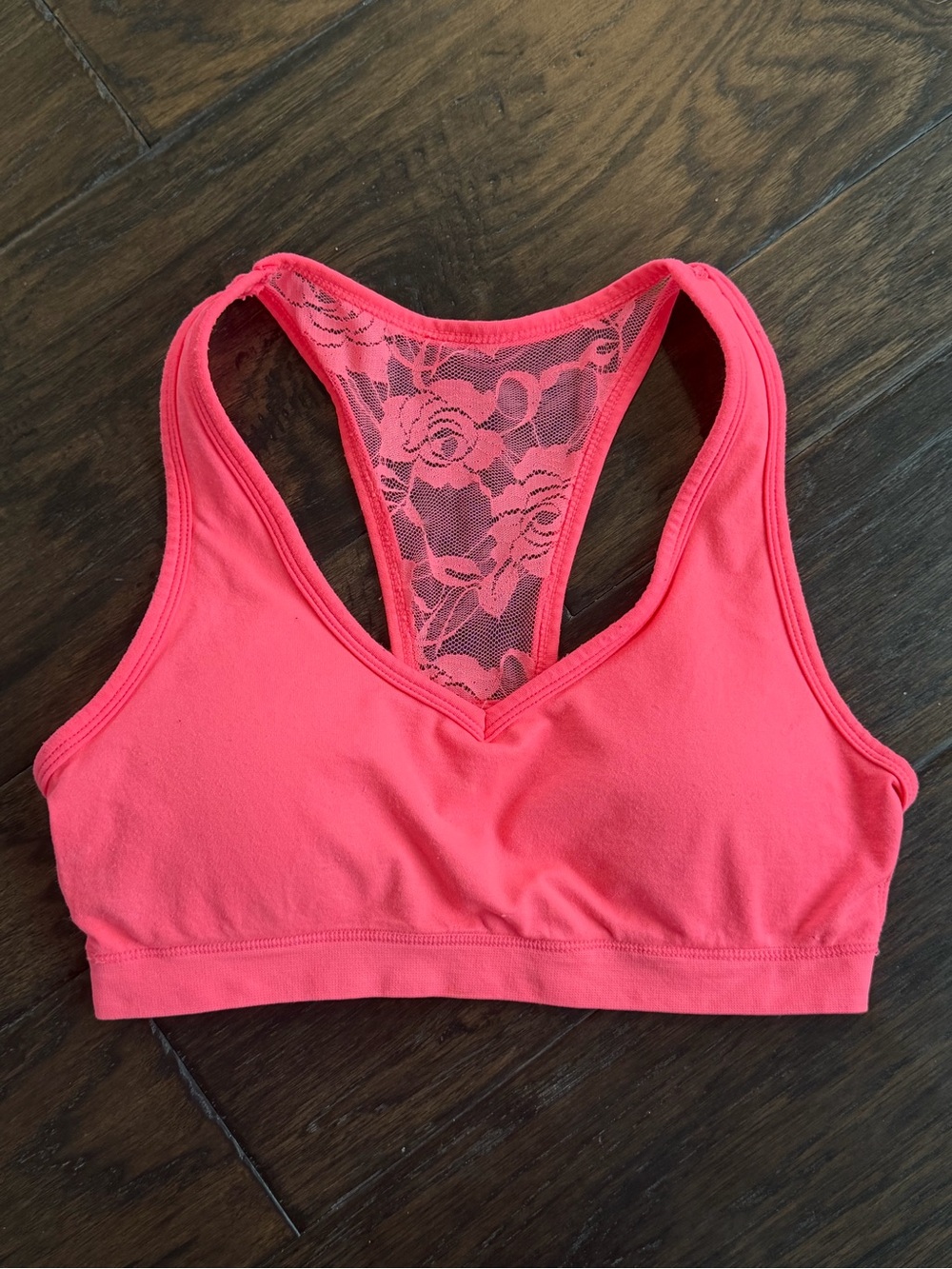 Bozzolo pink padded sports bra with lace Rose detail on back